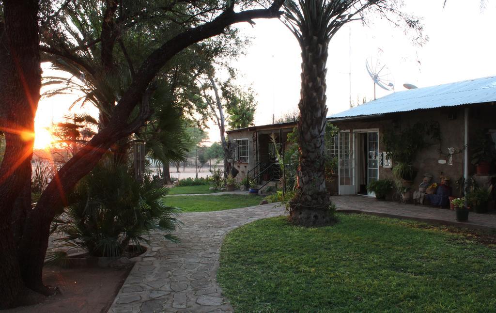 Haasenhof Gastefarm Villa Okahandja Bagian luar foto