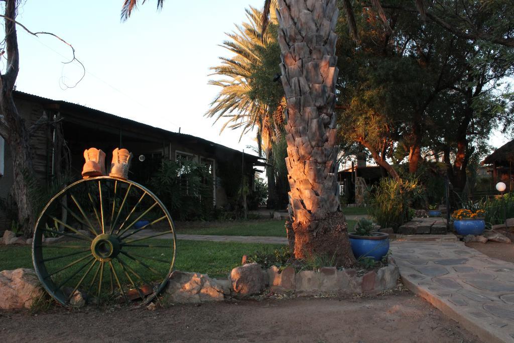 Haasenhof Gastefarm Villa Okahandja Bagian luar foto